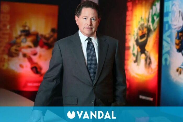 El CEO de Activision acusa a Sony de 'intentar sabotear' la compra de Micrlesft