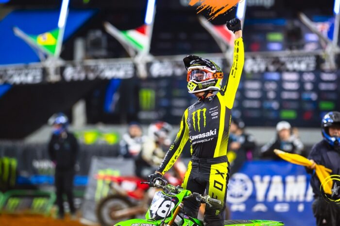 Analisis de Monster Energy Supercrless 6, el dulce nectar de la victoria